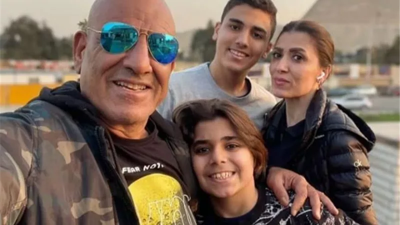 محمد لطفي بصحبة عائلته في أحدث ظهور: أجمل عيلة