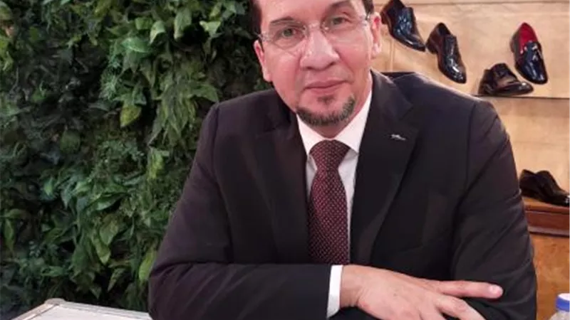 السمالوطي: وفد مصري يزور ليبيا لزيادة التبادل التجاري والاستثماري بقطاع الجلود .. قريباً