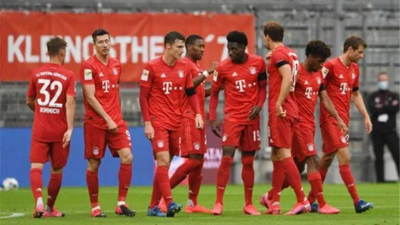 موعد والقنوات الناقلة لمباراة بايرن ميونخ ولاتسيو اليوم في دوري الأبطال