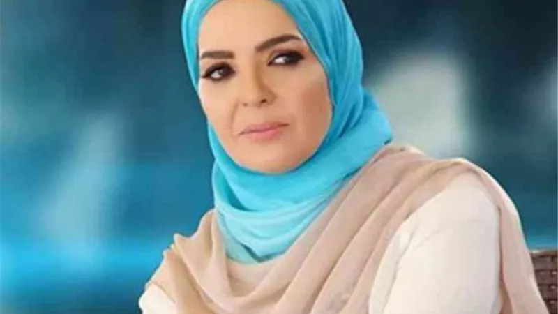 منى عبدالغني تصدم جمهورها :هغني مهرجانات