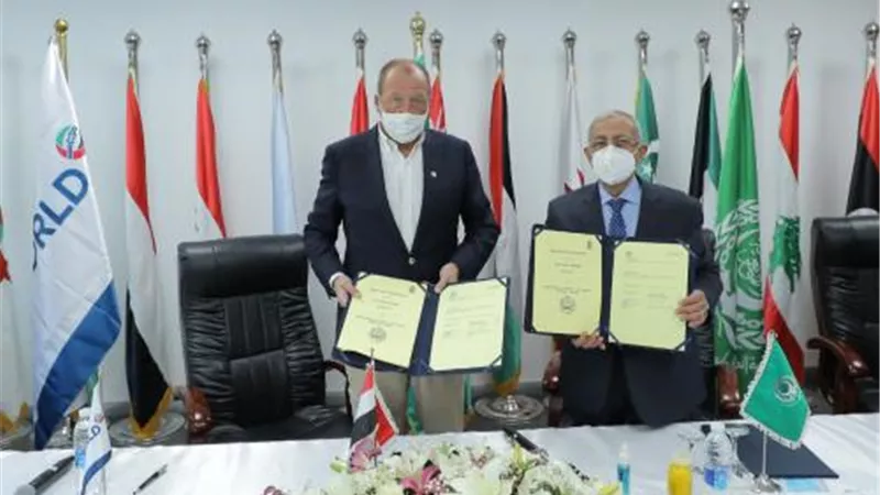 توقيع إتفاقية شراكة في التدريب و التطوير بين موانئ دبي العالمية السخنة والأكاديمية العربية للنقل البحري