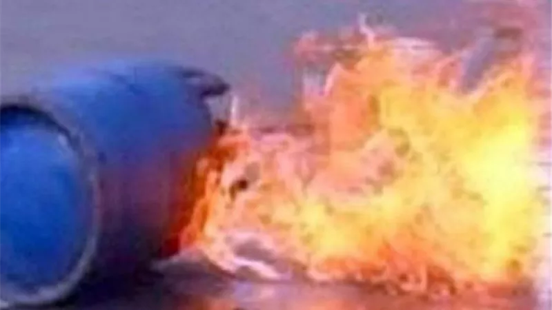 إصابة 19 شخصًا إثر انفجار أسطوانة بوتاجاز بمصنع بالقناطر