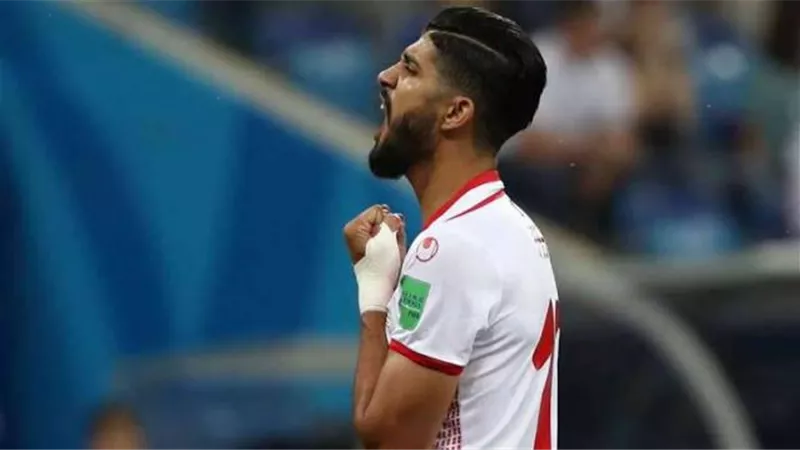 الاتحاد الإفريقي يحتفل بعيد ميلاد ”ساحر الزمالك” فرجاني ساسي