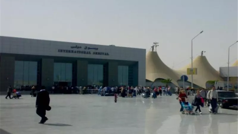 مطار الغردقة يستقبل رحلة سياحية من أوكرانيا تقل 189 راكبا