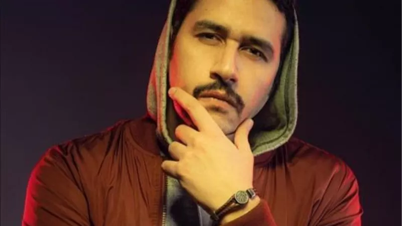علي الطيب مهدد بالقتل ومرض خطير يصيب نجلته