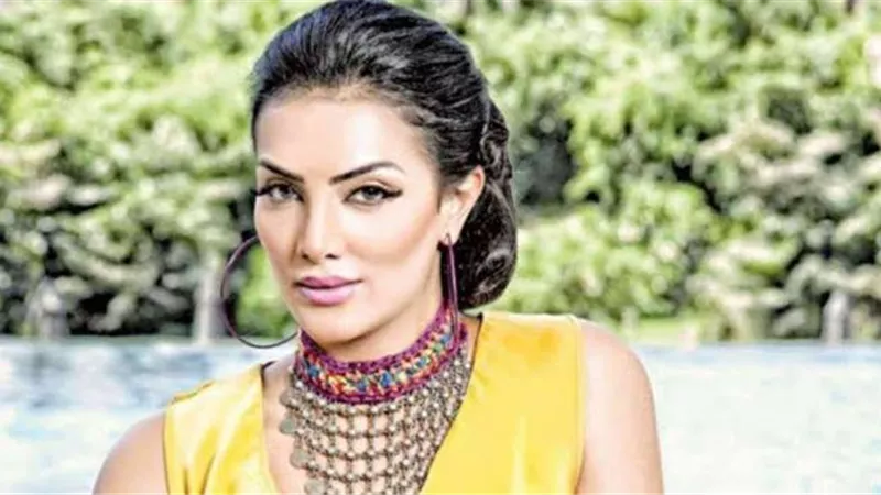حورية فرغلي :الصورة المتداولة لي قديمة وبعد العملية تألمت كثيرًا
