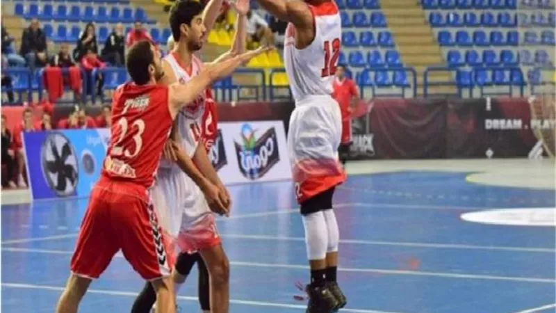 إستعدادات أمنية مكثفة لتأمين مباراة الأهلي والزمالك في الطائرة