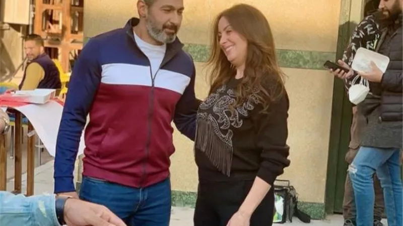 ياسر جلال مع نيرمين الفقي في كواليس تصوير مسلسل ”ضل راجل”