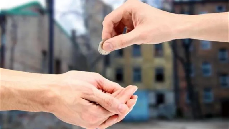 ما هى الفوائد المميزة التى جهلها عن الصدقة؟ الإفتاء تجيب