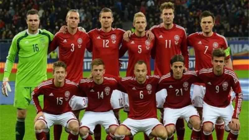 منتخب الدنمارك يقهر إسرائيل بثنائية فى تصفيات المونديال