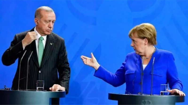 أردوغان يُدلي بتصريحات خطيرة لـ ميركل عن القضايا الإقليمية