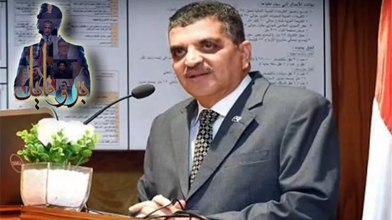 الفريق أسامة ربيع يكشف حقيقة تغريم السفينة الجانحة بقناة السويس