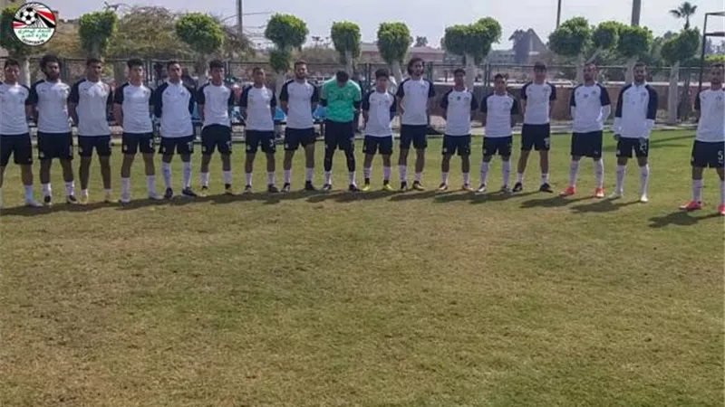 دقيقة حداد على ضحايا قطارى سوهاج قبل بداية مران المنتخب الأولمبي