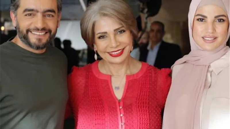 سوسن بدر فى أحدث ظهور لها من كواليس مسلسل ”بين السما والأرض”