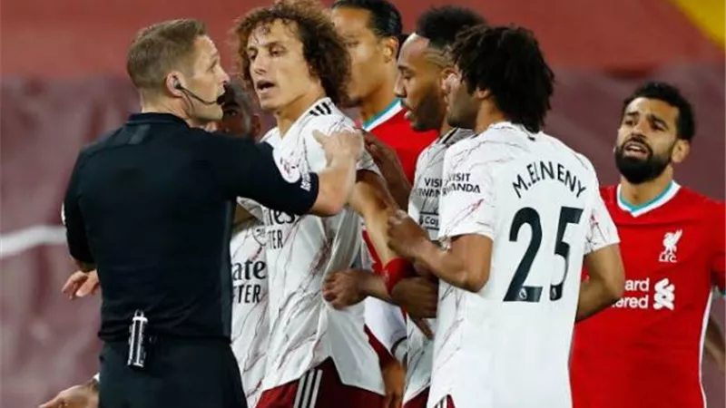 آرسنال ضد ليفربول.. موعد المباراة والقنوات الناقلة