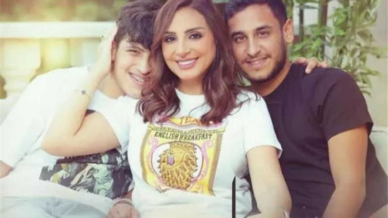 أصالة تعتذر لأنغام بعد انفصالها عن زوجها أحمد إبراهيم: صديقتي وسندي