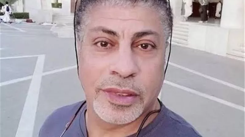 نفسنة وقطع للأرزاق.. مخرج أفلام الزعيم يتعرض لضائقة مالية ويعمل سائق