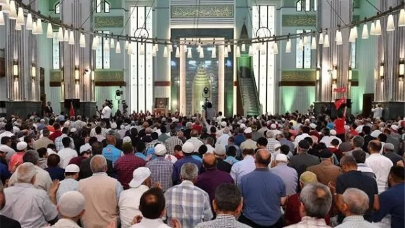 تعرف على الدولة التى منعت صلاة التراويح فى المساجد طوال رمضان