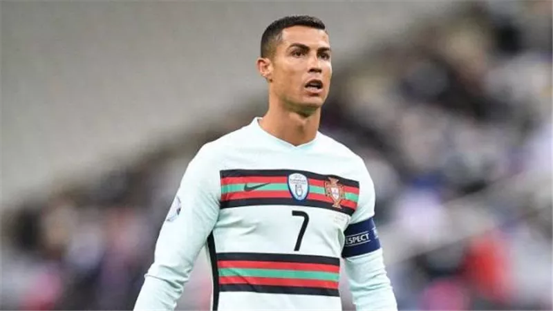 رونالدو يقود يوفنتوس للتقدم على نابولى بهدف فى الشوط الأول