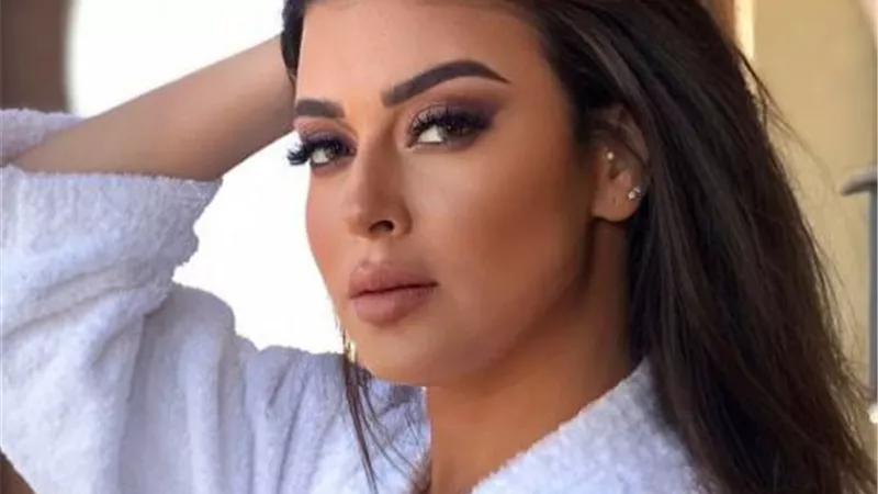 ميرنا نور الدين بإطلالة مثيرة فى أحدث ظهور لها
