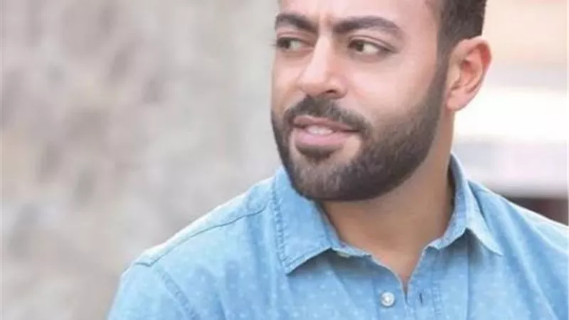 تامر عاشور ينتهى من تسجيل تتر مسلسل ”ولاد ناس”
