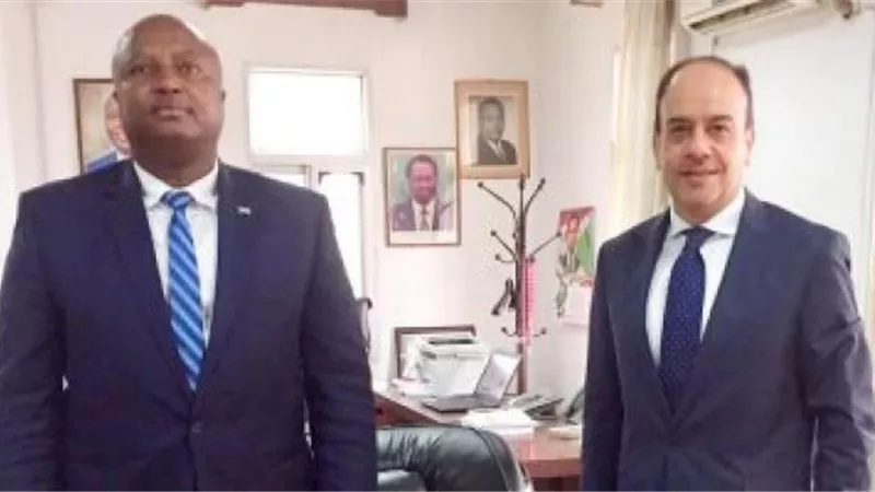 وزير خارجية بوروندى يبحث مع السفير المصرى تفعيل مذكرات التعاون بين البلدين