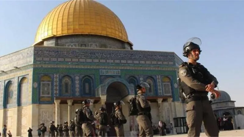 تفاصيل الجريمة البشعة التى ارتكبتها إسرائيل بحق الصائمين في المسجد الأقصى