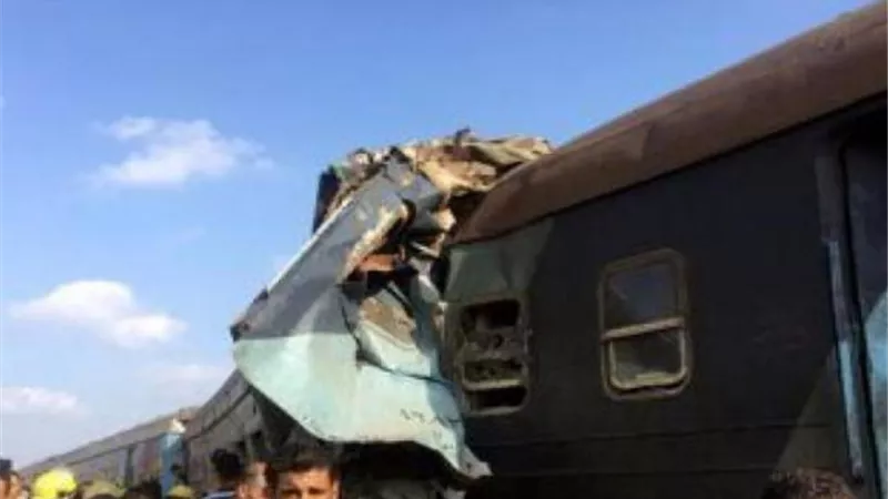 تعرف على تطورات حادث قطار القاهرة المنصورة في بنها