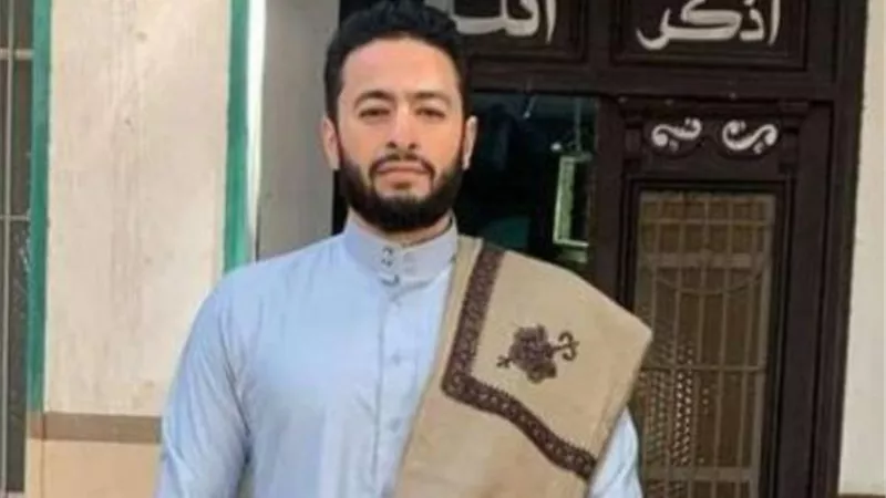 حمادة هلال يعبر عن اشتياقه لوالدته الراحلة بكلمات مؤثرة