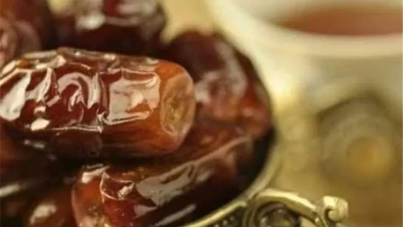 هل يحتسب اليوم الذي يأتى فيه الحيض قبل الافطار بدقيقة؟.. الإفتاء تجيب