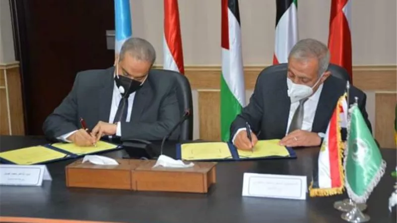 بالصور.. الأكاديمية العربية توقع مذكرة تفاهم مع هيئة الدواء المصرية