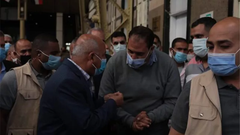 وزير النقل يتفقد محطة رمسيس ويجتمع برئيس ونواب هيئة السكة الحديد