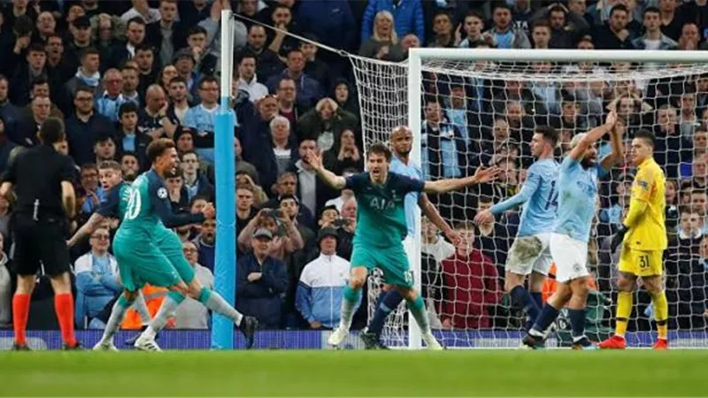 كأس الرابطة الإنجليزية.. موعد مباراة مانشستر سيتي وتوتنهام والقنوات الناقلة