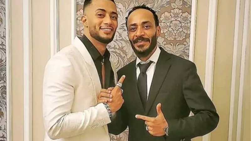 شقيق محمد رمضان في أحدث ظهور: أخويا وسندي وحبيبي
