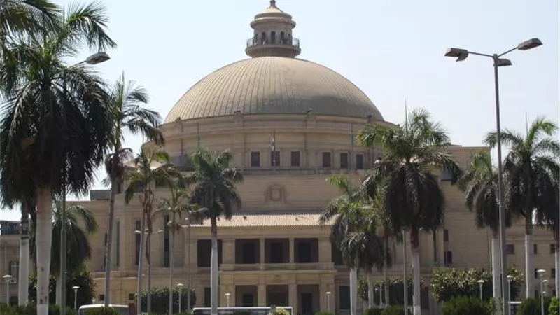جامعة القاهرة .. كيف تفوقت فى التصنيفات الدولية وقادت مصر فى تجارب ”كورونا” السريرية