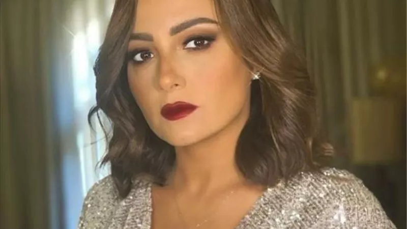 بشرى تتوقف عن تصوير فيلم ”معالى ماما”.. لهذا السبب