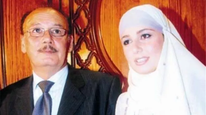 بعدما أهانته.. رسالة جديدة من حلا شيحة لوالدها