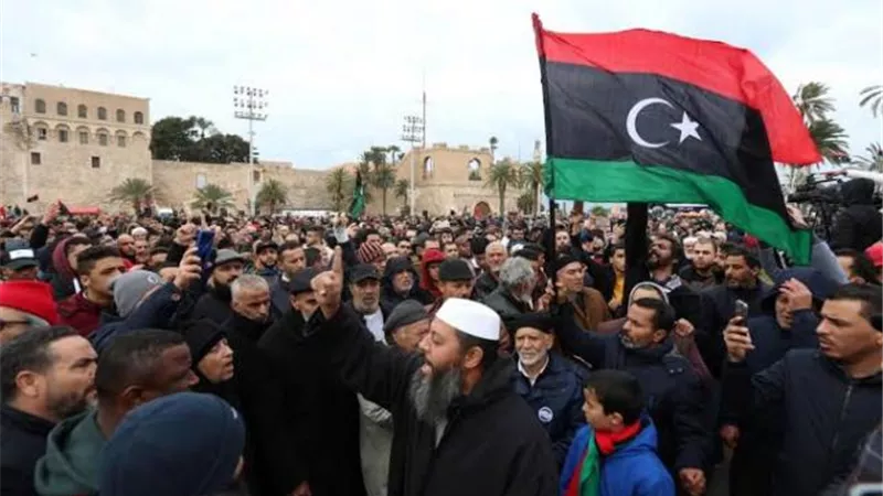 أعيان مدينة سرت يعلنون دعمهم لحفتر ويؤيدون مبادرة القاهرة