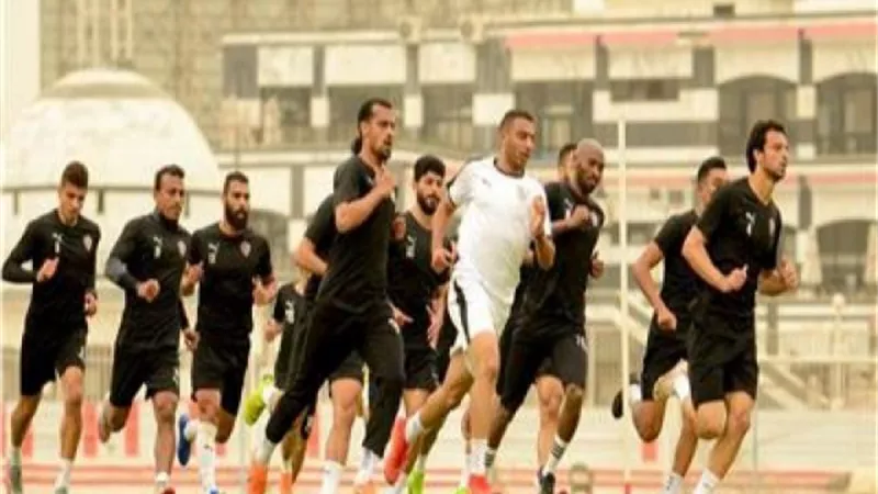 تدريبات تأهيلية للاعبى الزمالك فى مجمع الصالات