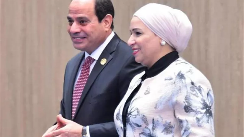 نص رسالة تهنئة الرئيس والسيدة قرينته إلي الشعب المصري