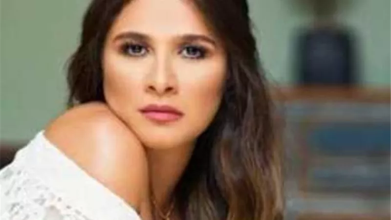 وائل عبد العزيز يكشف تطورات الحالة الصحية لشقيقته ياسمين