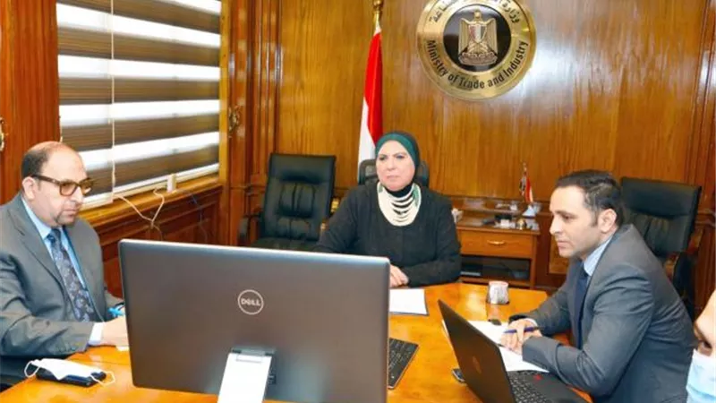 وزيرة التجارة والصناعة تشارك بفعاليات الملتقى السنوي للإستثمار بدولة الامارات