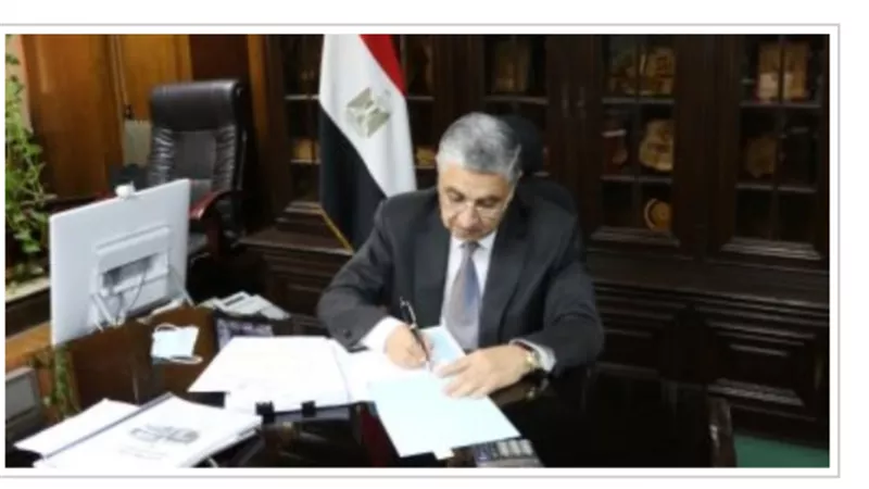 ما موقف وزارة الكهرباء من مديونيات قطاع السياحة؟