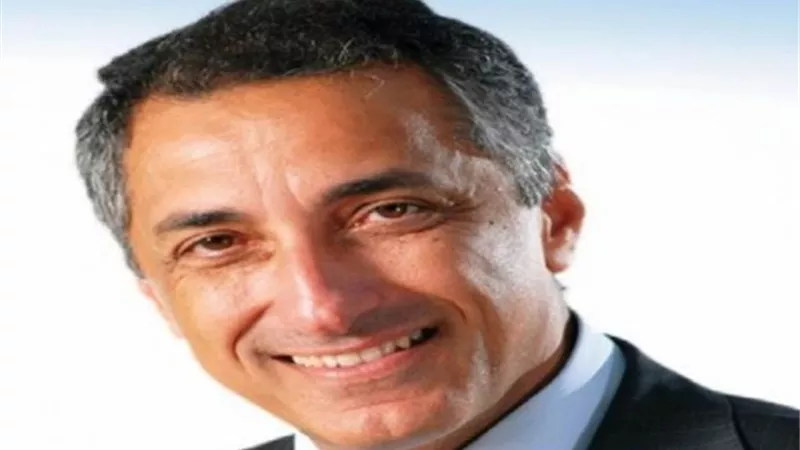 تباين أسعار ” الدولار الأمريكى ” بالبنوك المصرية