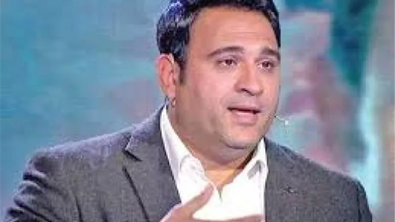 أكرم حسنى يحجز مقعد فى دراما رمضان 2022 بمسلسل ”مكتوب عليه”