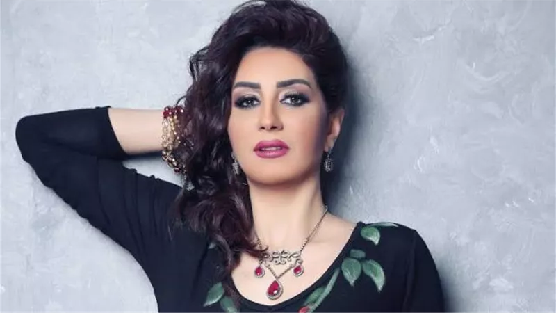 لن أترك حقي.. وفاء عامر تكشف حقيقة دهس سيدة بسيارتها