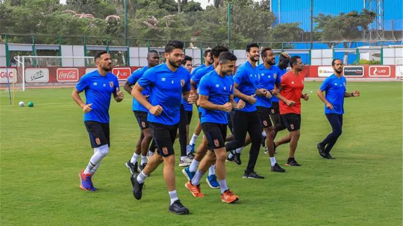 في ظل غياب فايلر.. ”سيزا” يقود مران الأهلي
