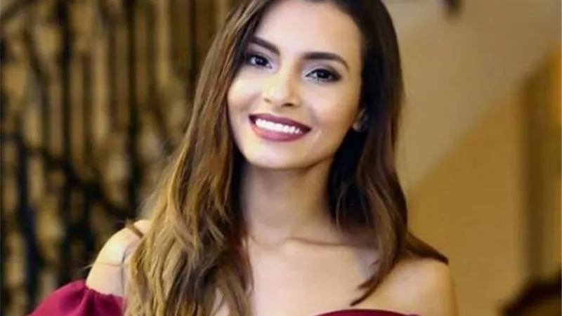 كارمن سليمان تخوض أول تجاربها الفنية مع يحيى الفخراني.. اعرف التفاصيل