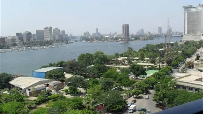 بالصور..تعرف علي قصة الجدة والحفيدة الذي فرقهم الموت وجمعهم أشهر أحياء الجيزة