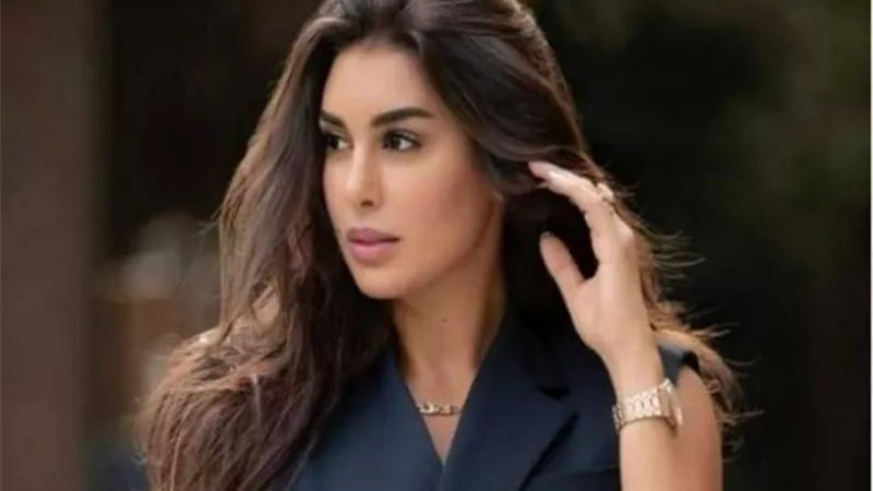 عاش يا وحش.. ياسمين صبرى تمارس الرياضة فى ”الجيم”